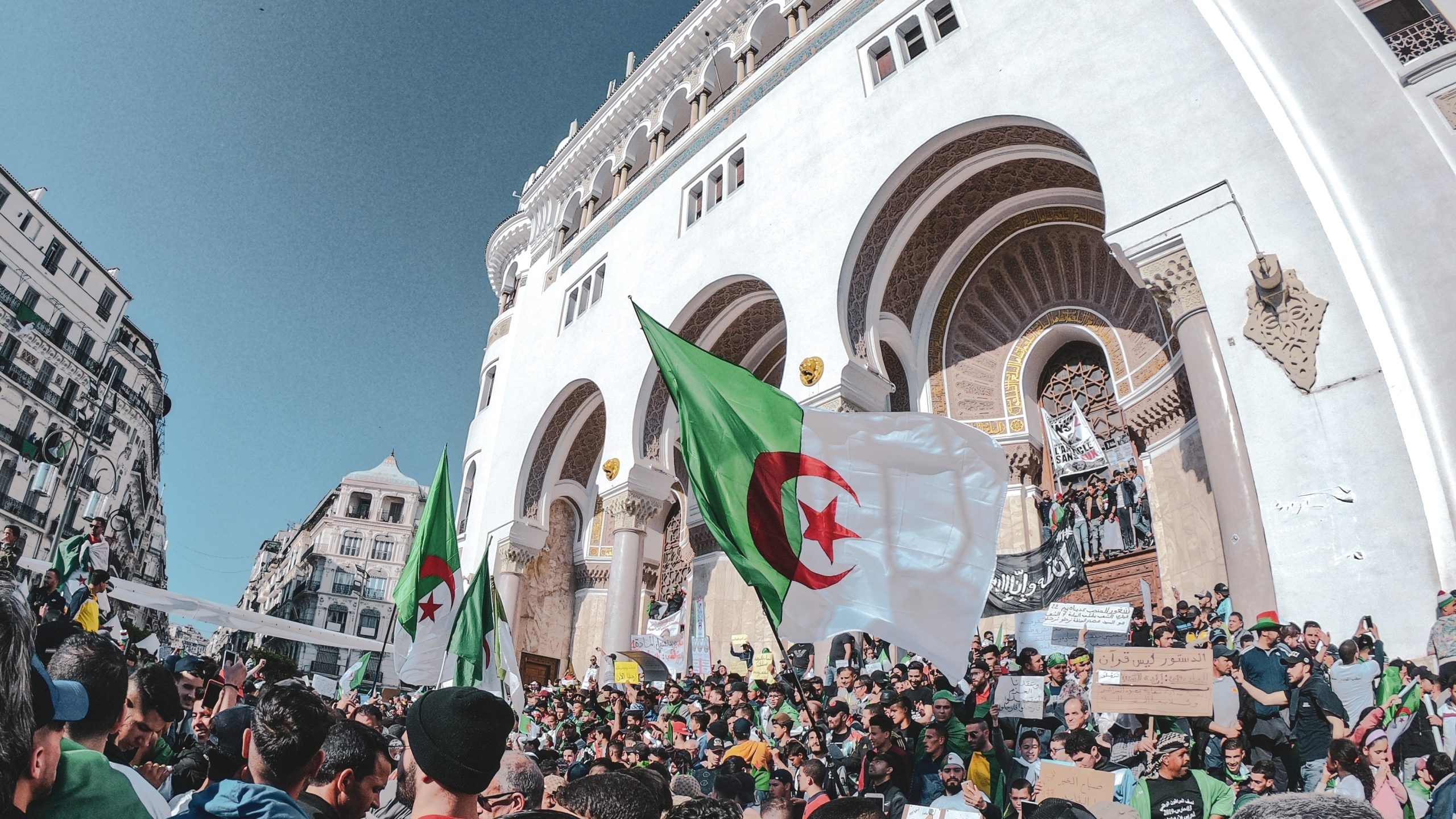 Avec Le Peuple Alg rien Pour La D mocratie Et Les Droits Humains ACAT avec-le-peuple-alg-rien-pour-la-d-mocratie-et-les-droits-humains-acat