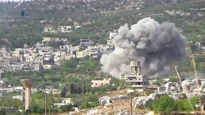 800px-Airstrike_in_Bidama,_west_of_Idlib